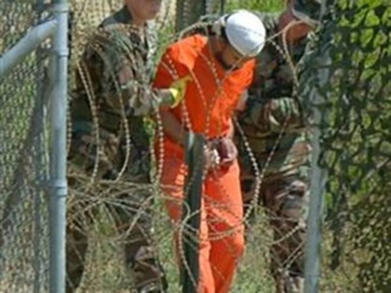 Analiza Europa recibir detenidos de Guantánamo