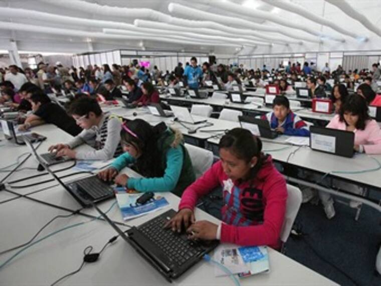 Aldea Digital. Renato Flores Cartas, gerente de Coordinación Corporativa Telmex