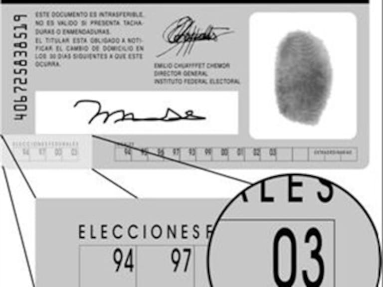 Pedirá IFE a bancos rechazar credencial con recuadro 03