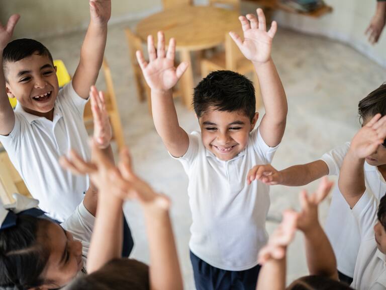 Estudiantes tendrán un fin de semana largo, mientras trabajadores disfrutarán de un día feriado oficial.