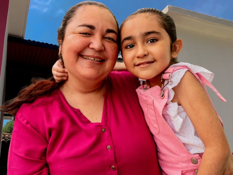 El programa de Vivienda Bienestar para Madres Solteras 2026 permite la obtención de un patrimonio propio; revisa los pasos a seguir para registrarte si no tienes Infonavit o prestaciones de seguridad social.