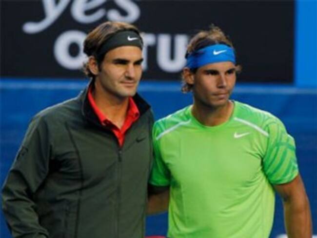Nadal frente a la raqueta de Federer. Deportes con Leopoldo de la Rosa
