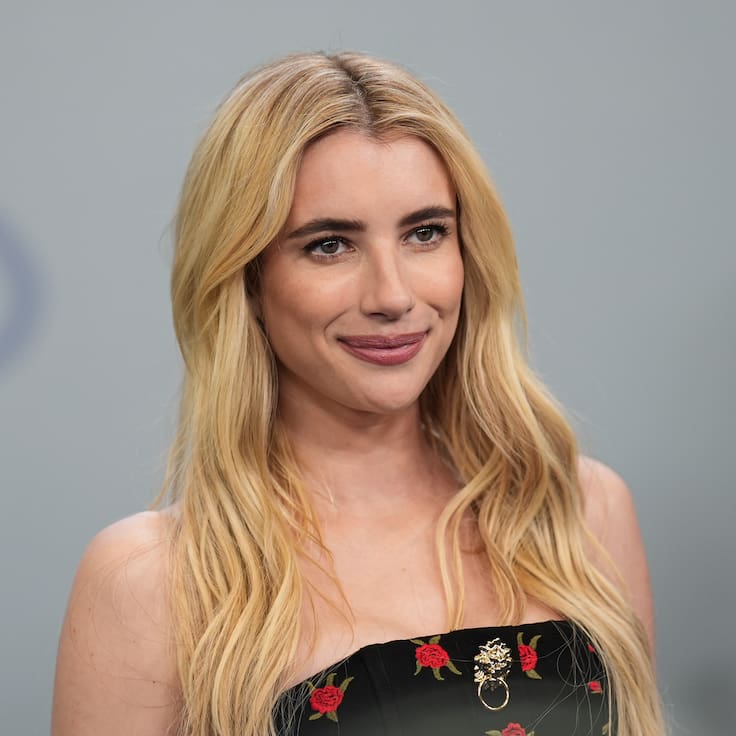 Emma Roberts se casa con Cody John en una boda vintage rodeada de su familia y amigos