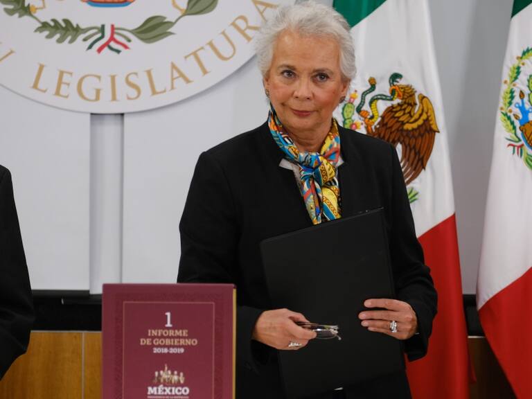Olga Sánchez Cordero entrega 1er informe de AMLO al Congreso