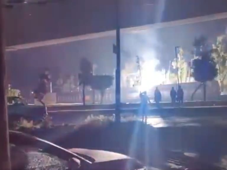 Un cortocircuito en el Tren suburbano provocó la suspensión del servicio de Cuautitlán a Lechería.