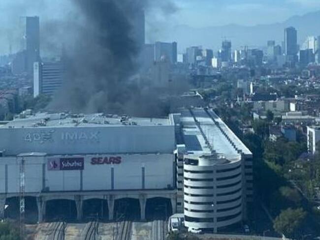 Se registra incendio en Fórum Buenavista; Inició en zona de comida | VIDEO