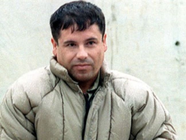 Presunta esposa de 'El Chapo' da a luz en EU