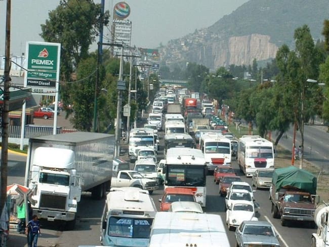 Transportistas de Edomex amagan con bloqueo de vialidades