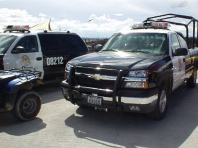 Retiene PGR al director de formación policial de Michoacán