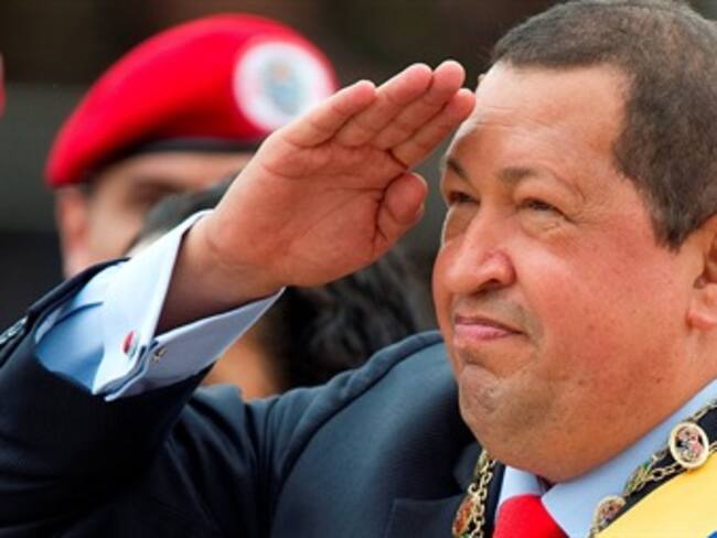 Afectaría a Venezuela ausencia de Chávez en juramentación: analistas