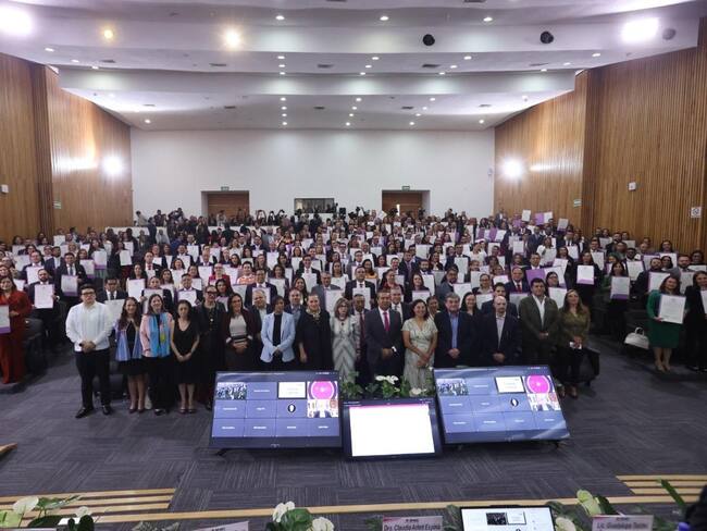 INE inicia entrega de constancias de mayoría a magistrados de circuito y juzgados de distrito ganadores