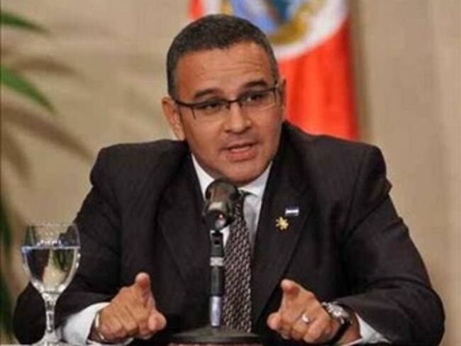 Muerte de Bin Laden allanará el camino a la paz mundial: El Salvador