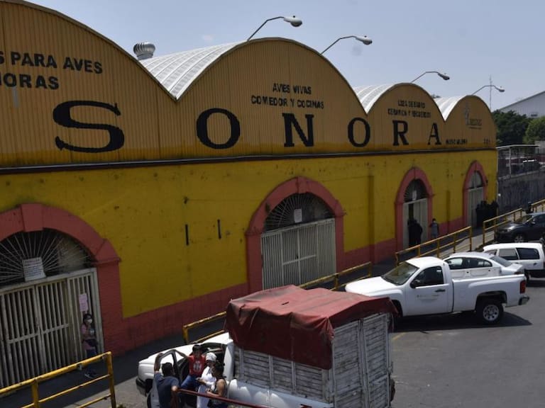 Mercado de Sonora permanece cerrado tras incendio