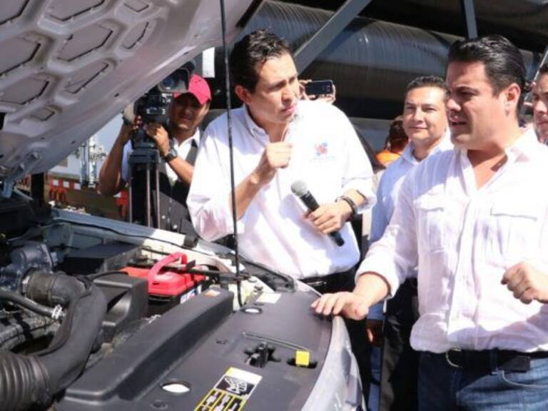 Gobierno de Jalisco y UdeG anuncian compra de vehículos híbridos