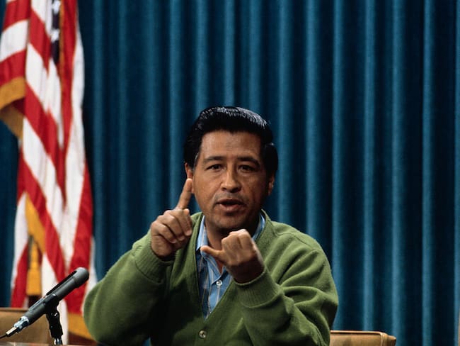 ¿Quién es César Chávez? Activista internacional es acusado de violencia y abusos contra su esposa