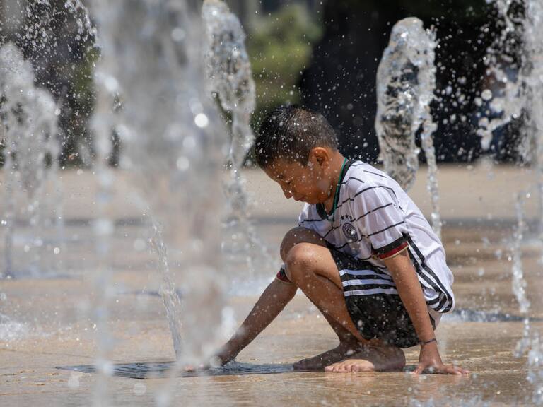 Habrá temperaturas de 40 a 45°C en estados como Michoacán, Guerrero, Oaxaca y Chiapas.