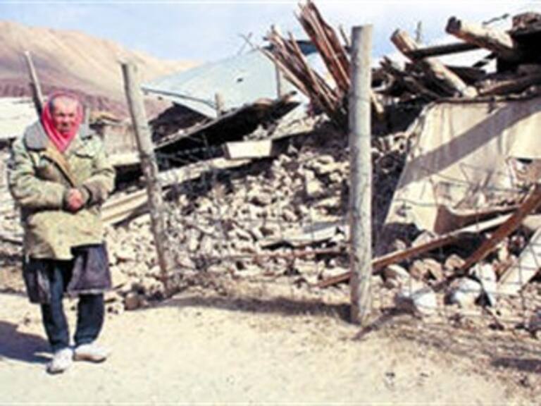 Asciende a 294 el número de muertos por sismo en Italia