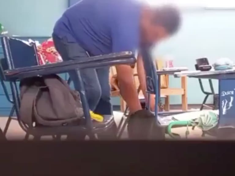 Mx - Profesor de ética