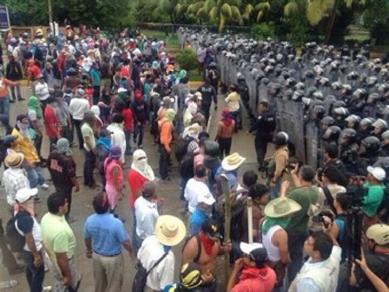 Deja más de 15 policías estatales heridos enfrentamiento en Acapulco