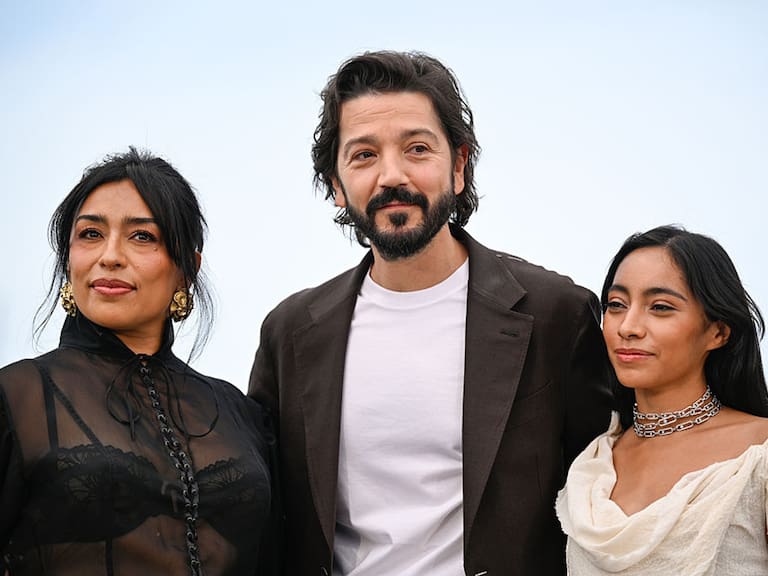 Tras su exhibición en Cannes, “Ceniza en la boca” continuará de gira por festivales y luego será programada para estreno en cines en México, España, confirma Diego Luna