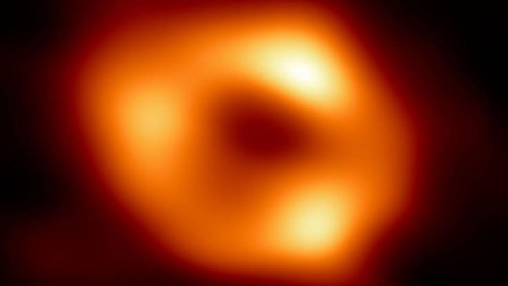 Captan primera imagen del agujero negro Sagitario A en la Vía Láctea