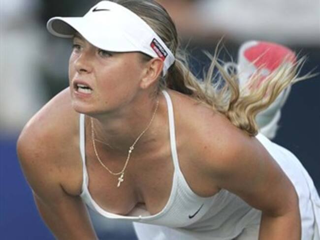 Llega Sharapova a octavos de final en Wimbledon