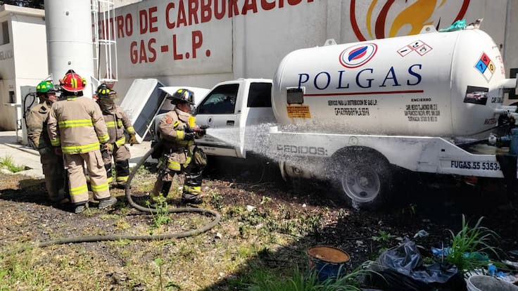 Fuga de gas en estación clausurada obliga a evacuar a 200 personas en Ecatepec