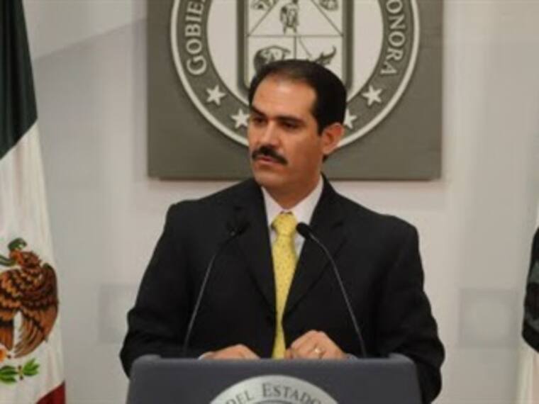 Cancela Padrés reunión bilateral con Jan Brewer