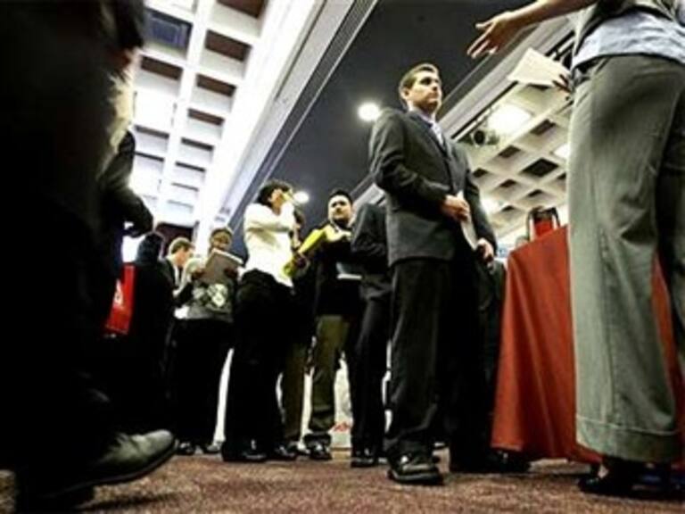 Aumenta desempleo en EU pese a adición de 244 mil empleos