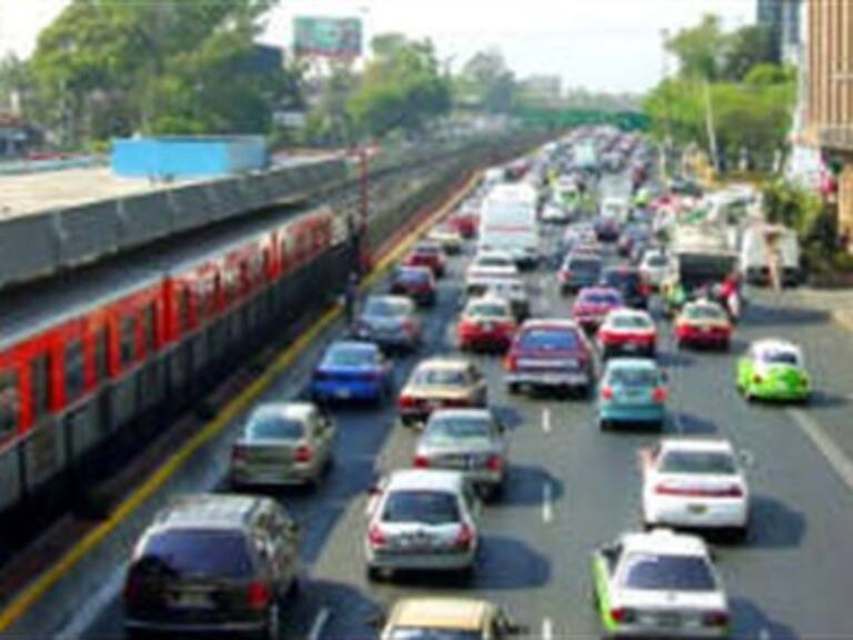 Bloquean Calzada de Tlalpan estudiantes de secundaria