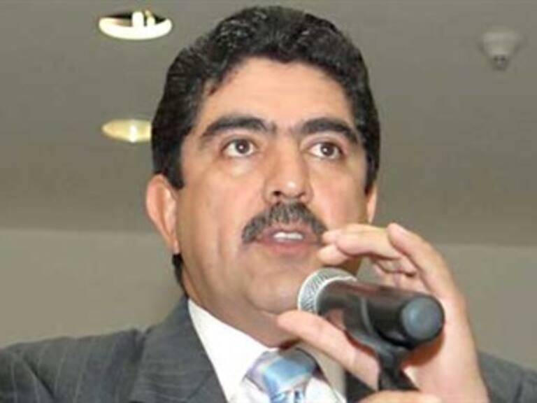 Genera enfrentamiento la llegada de Espino Barrientos a la sede del PAN