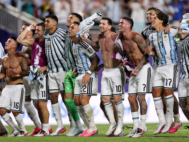 Festejo de Argentina tras eliminar a Suiza