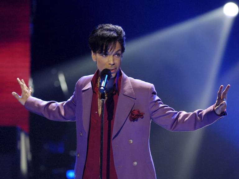 Alejandro Franco presentó #PurpleWFM el especial en honor a Prince