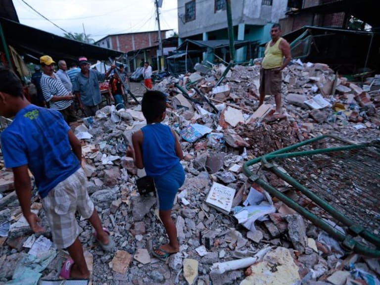 Se guardará un minuto de silencio por víctimas de terremoto en Ecuador