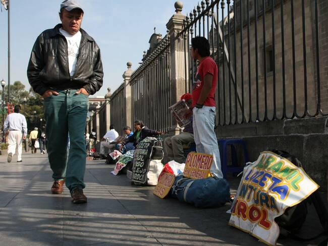 Baja la OCDE sus previsiones para México hasta en un 0.4% para este 2025