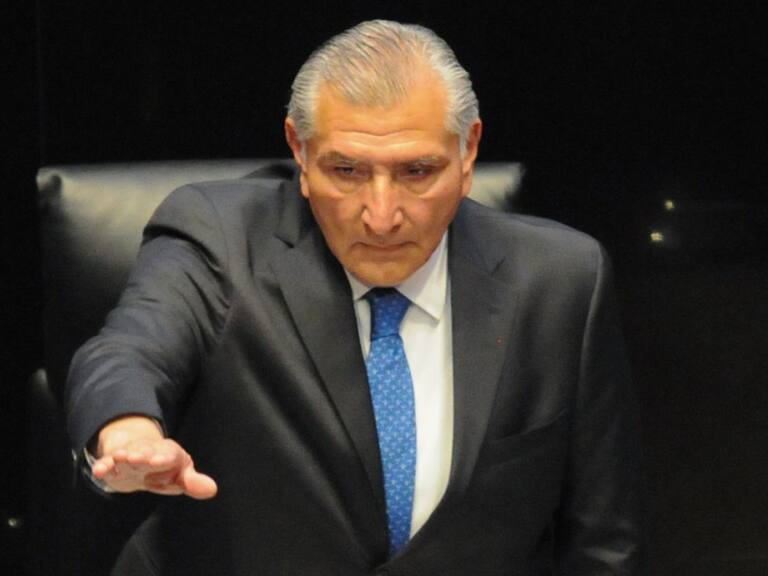 Adán Augusto exonera al Ejército por caso Ayotzinapa