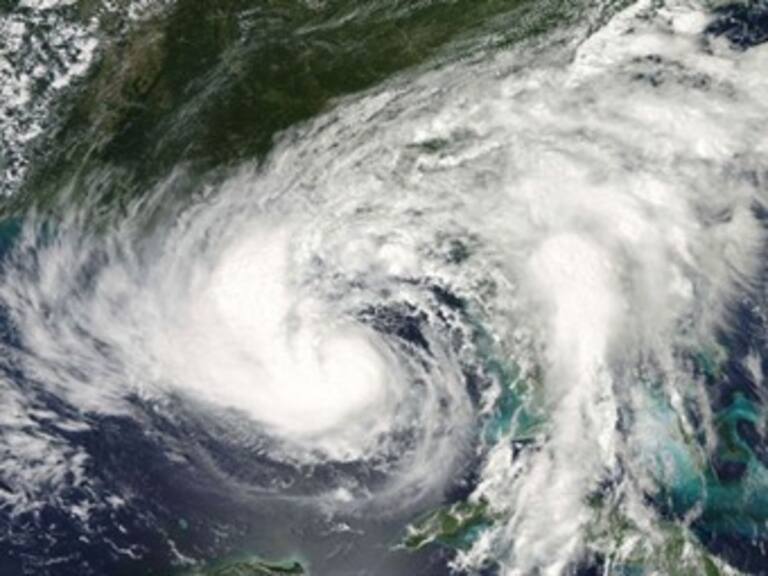 "Isaac" toca tierra en el sureste de Luisiana