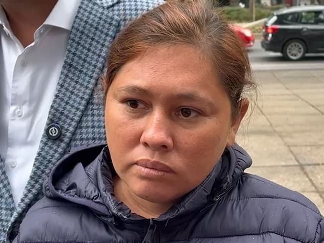 Madre de joven que murió por estallido de mina, pide asilo político a EU