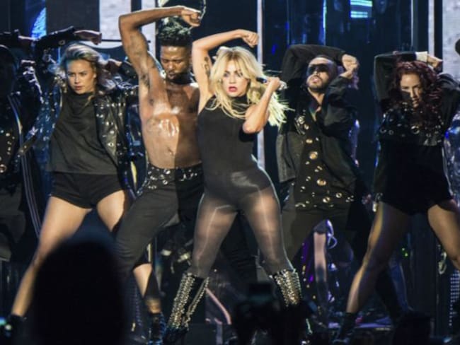 Lady Gaga estrena canción en Coachella