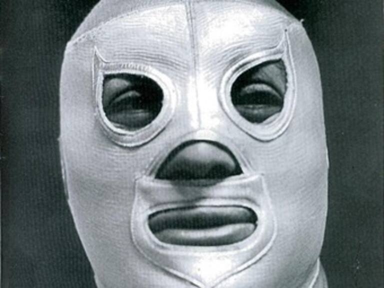 Conmemoran 71 Aniversario del debut del "Santo" como luchador