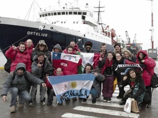 Metallica ofrece un insólito concierto en la Antártida