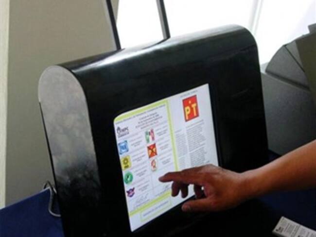 Sancionan a empresa por retraso en entrega de urnas electrónicas