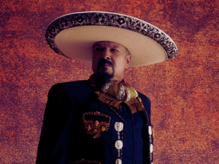 Tras rumores de atentado, Pepe Aguilar aclara qué pasó en su rancho y confirma que Ángela y Nodal están bien. IG/pepeaguilar_oficial