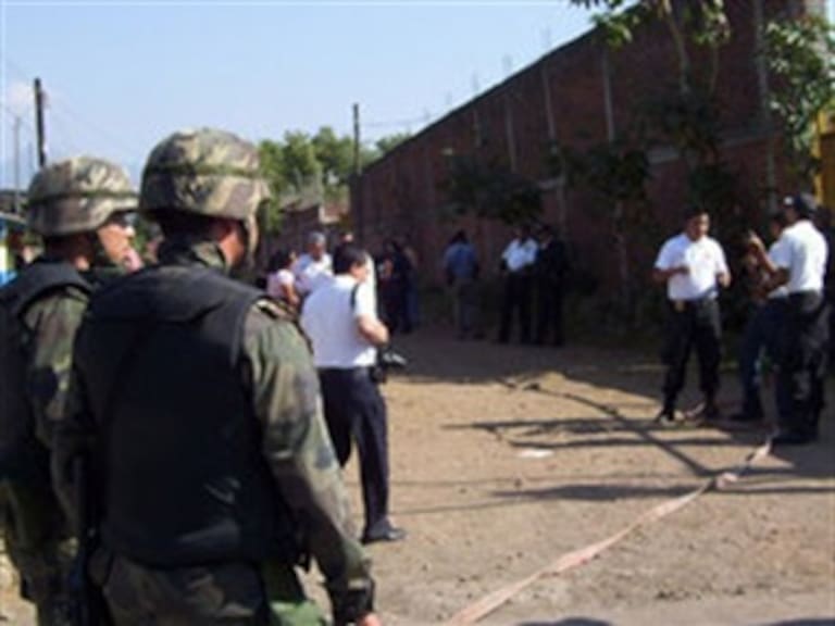 Se registran ataques con granadas en Michoacán dirigidos a jefe policial