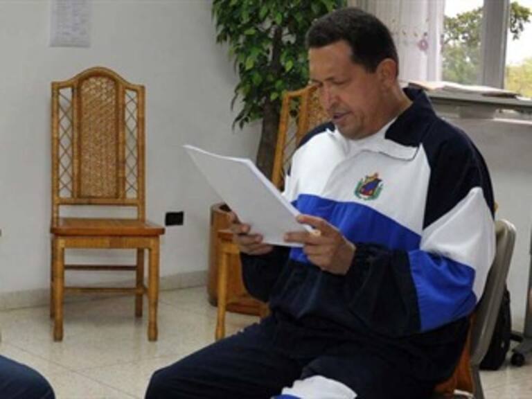 Chávez se someterá a quimioterapia para combatir cáncer