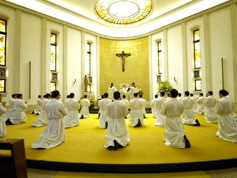 Acatarán Legionarios decisión del Vaticano