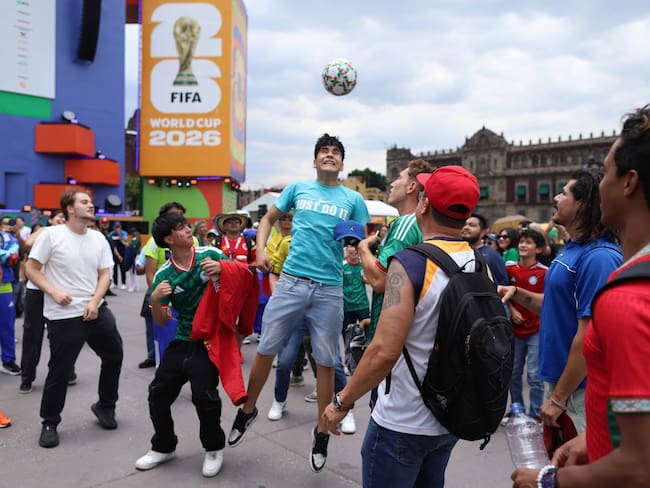 ¿Cuánto gasta un aficionado en el FIFA Fan Fest del Zócalo? Canaco CDMX reporta 576 mil asistentes