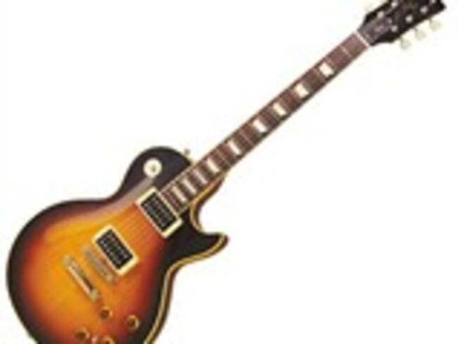 Guitarra robada aparece ocho años después