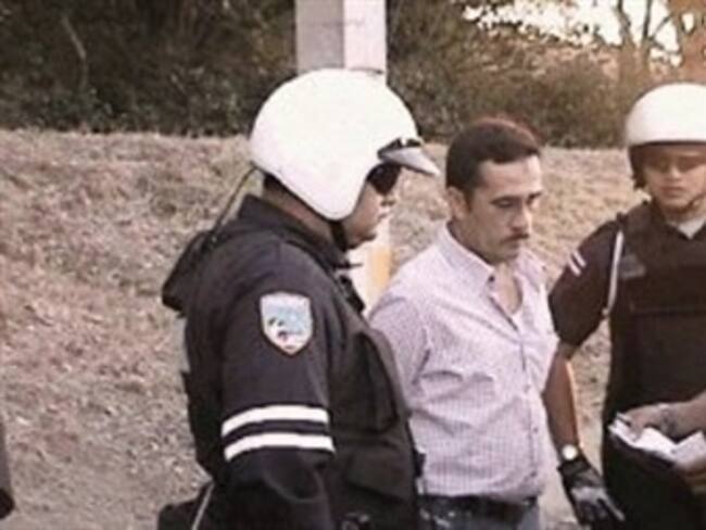 Ex guerrillero colombiano espera asilo en Costa Rica