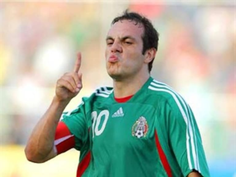 Con pantalones se debe ganar a los estadounidenses: Cuauhtémoc Blanco